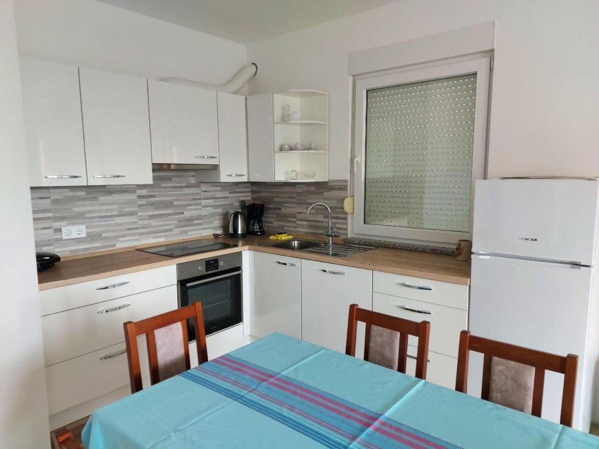 Bluegum Apartments Лижнян Екстер'єр фото